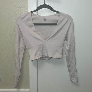 Urban Outfitters white V-neck long sleeve crop